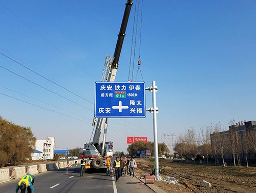 大理大理道路护栏网网片该如何进行正确的选购呢？