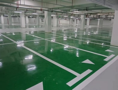 大理大理小区停车场标线